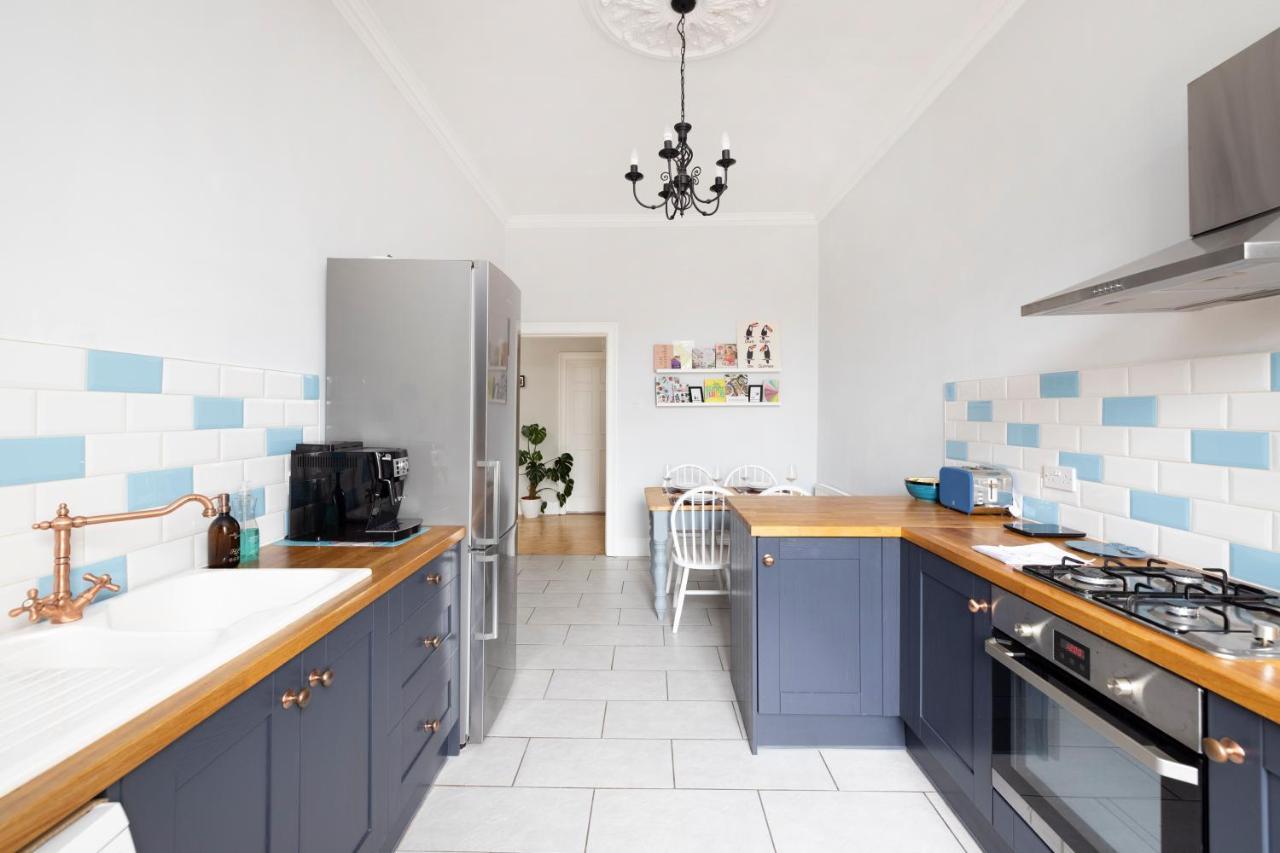 Altido Glamorous 2-Bed Flat Near Edinburgh Castle Esterno foto