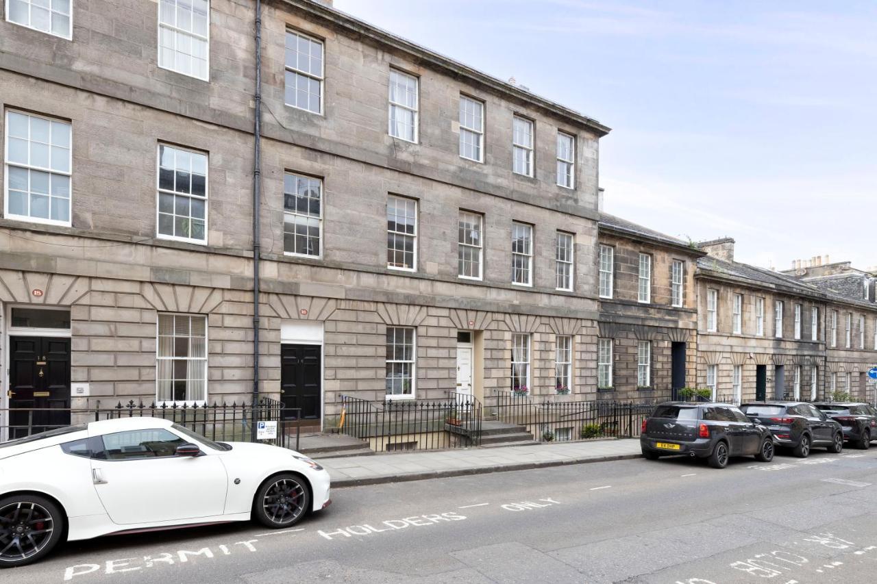 Altido Glamorous 2-Bed Flat Near Edinburgh Castle Esterno foto