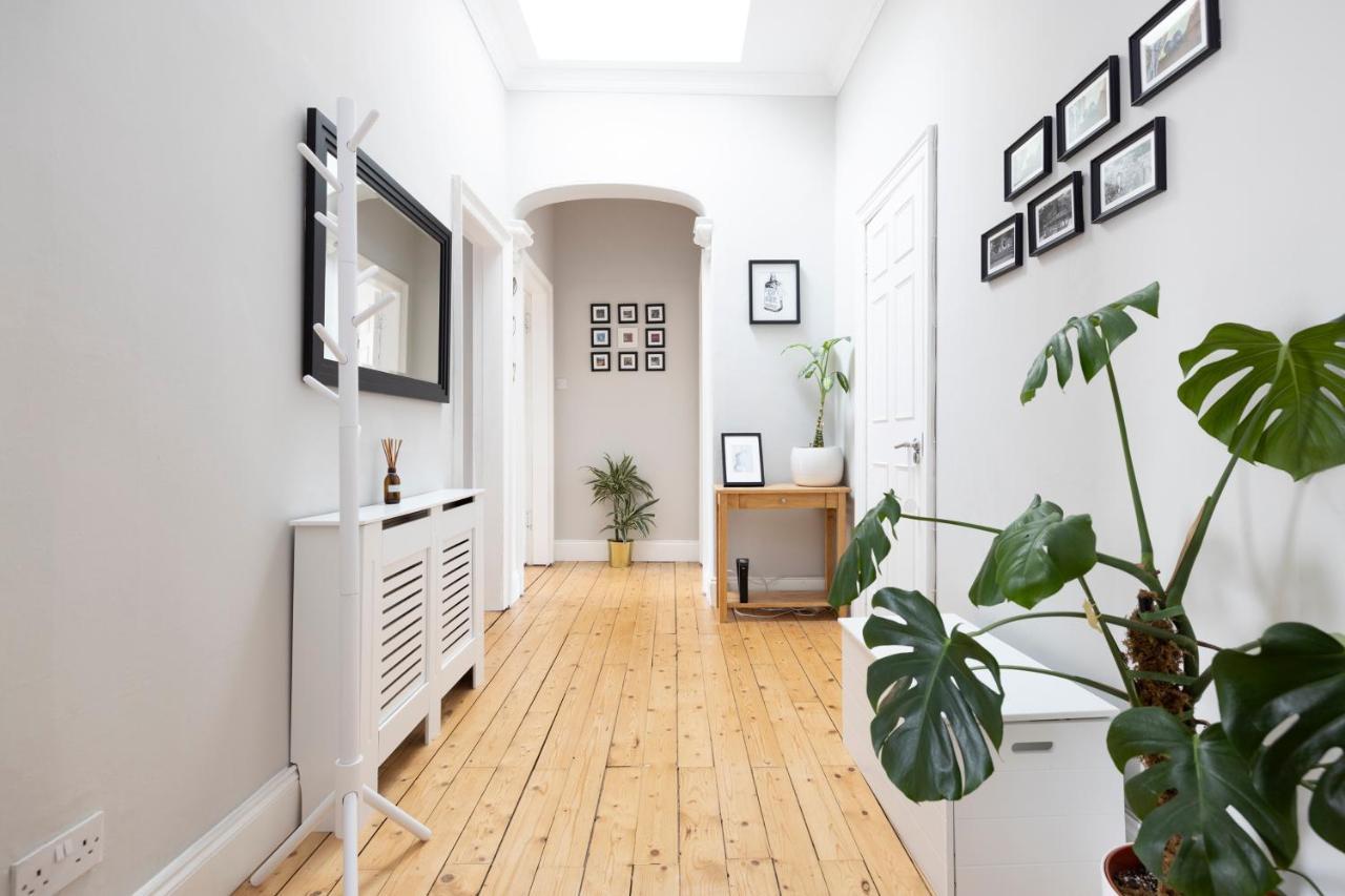 Altido Glamorous 2-Bed Flat Near Edinburgh Castle Esterno foto